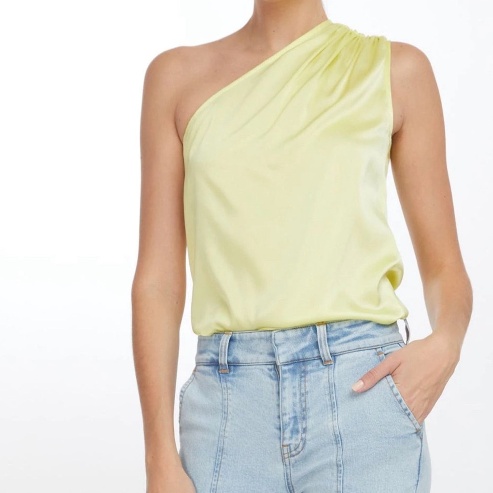 Generation Love NWT Sabrina Blouse size MEDIUM